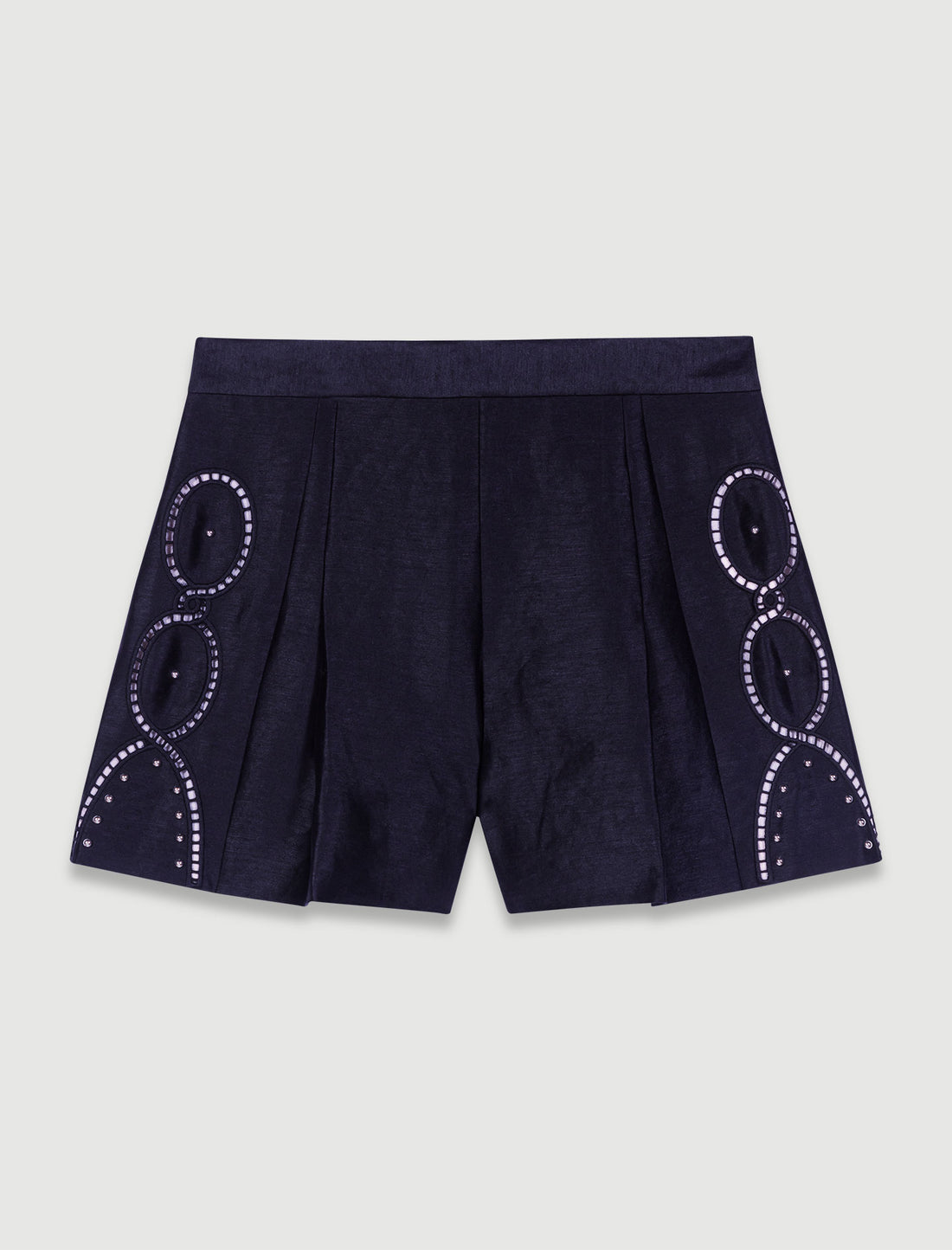 Pantalón corto lino calado remaches