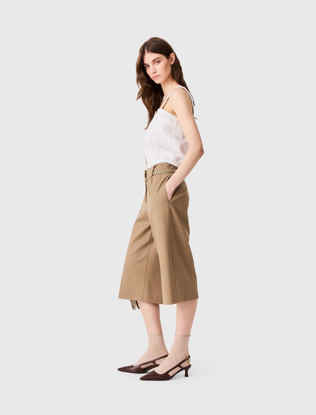 Bermuda de traje con pliegues