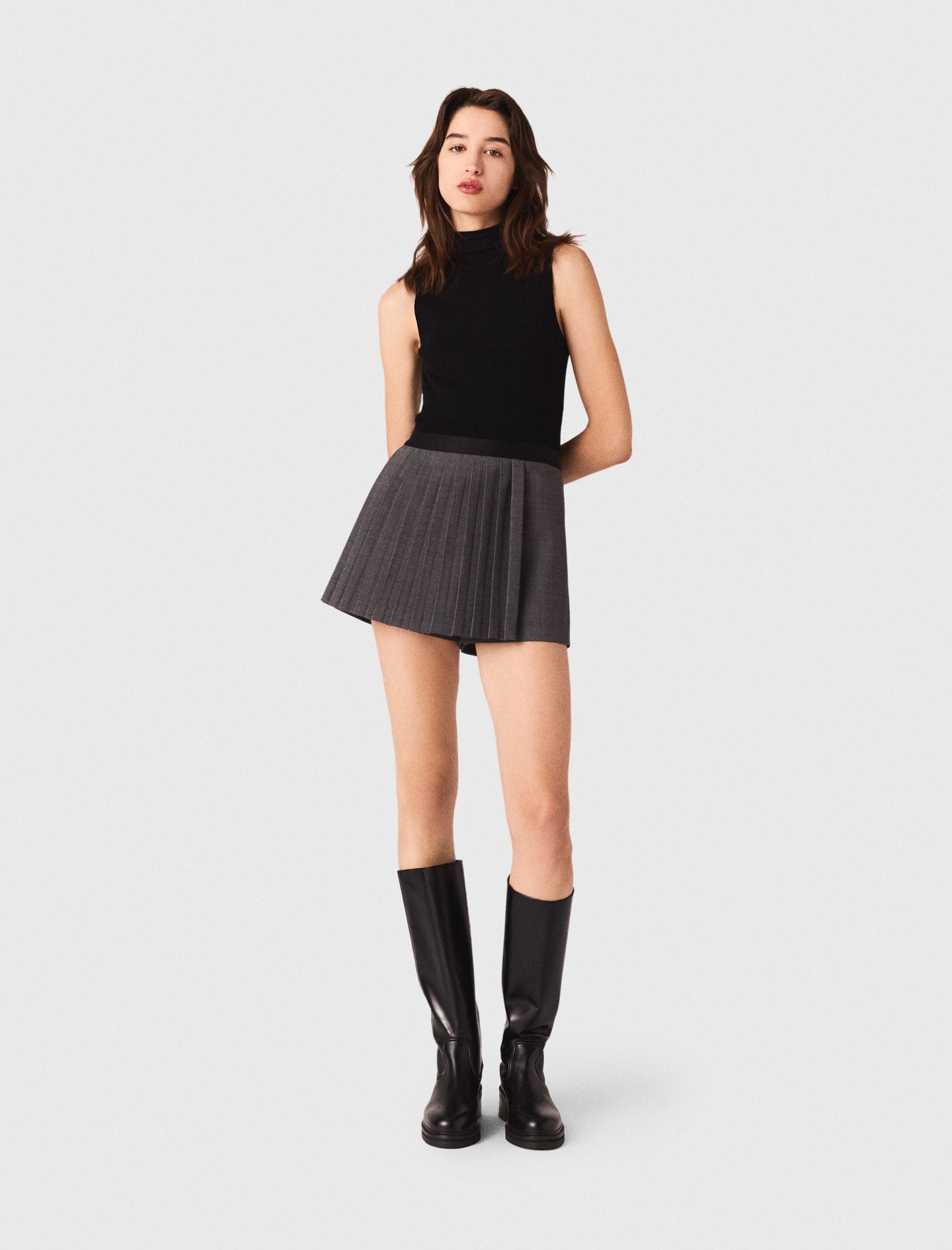 Top de punto sin mangas