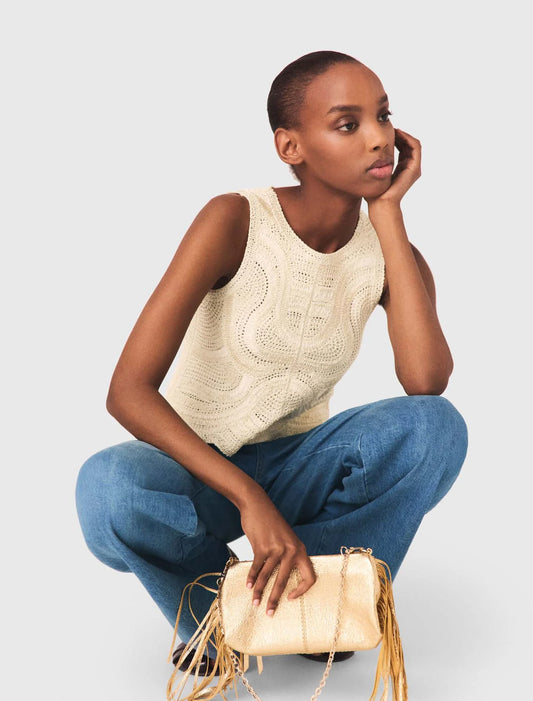 Top sin mangas de ganchillo