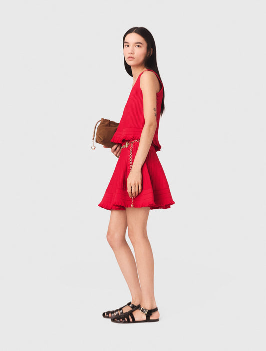 Top de punto con volantes