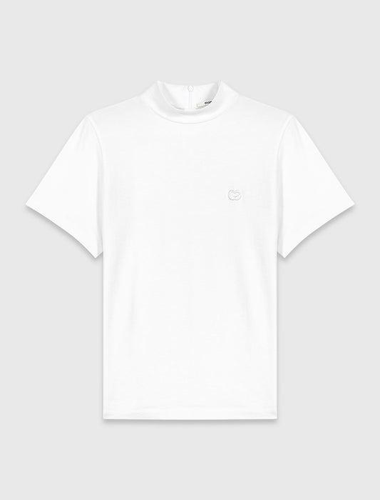 Camiseta cuello caja con zip atrás
