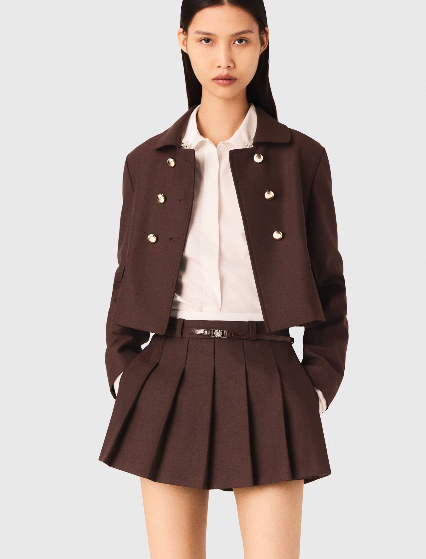 Chaqueta corta de doble botonadura