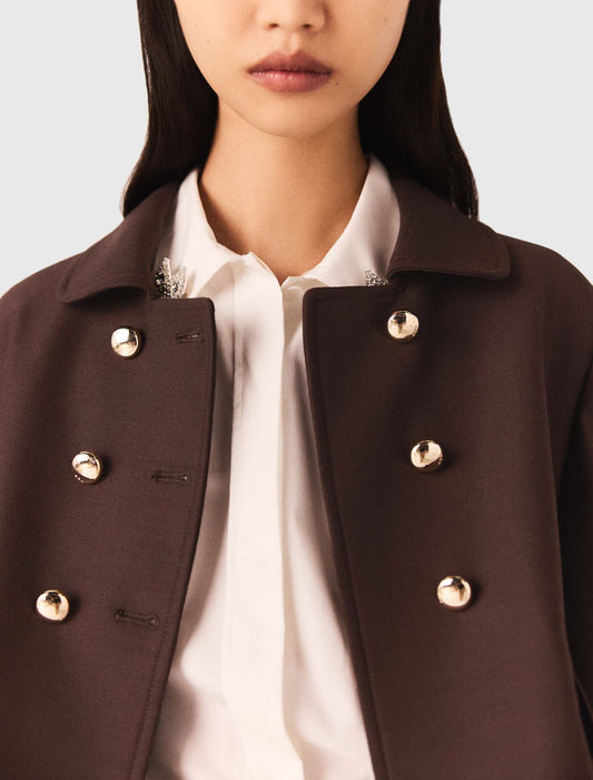 Chaqueta corta de doble botonadura