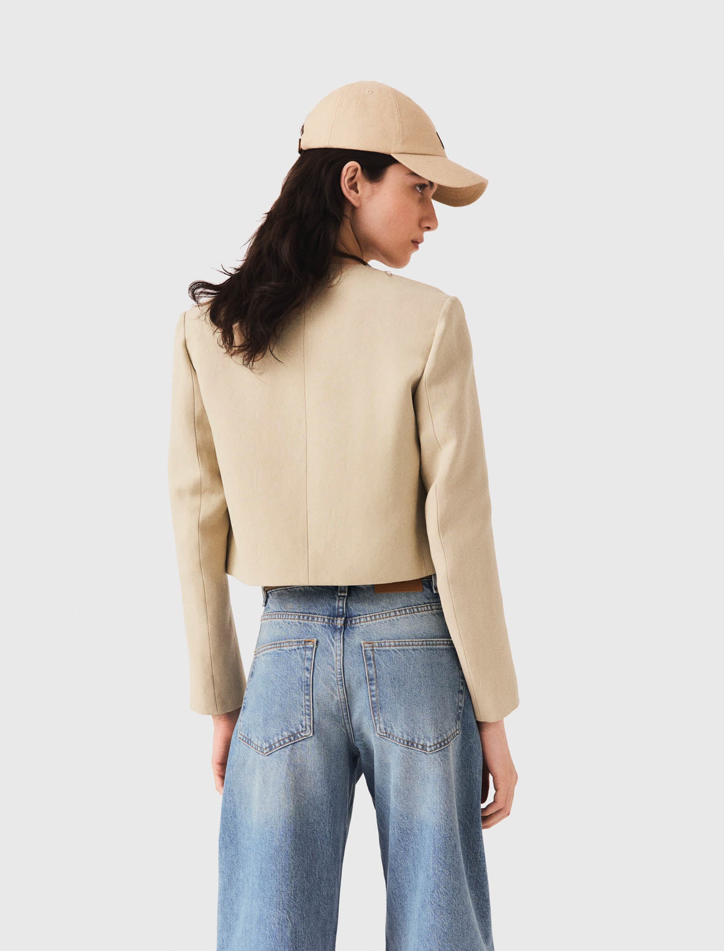 Chaqueta corta de mezcla de lino