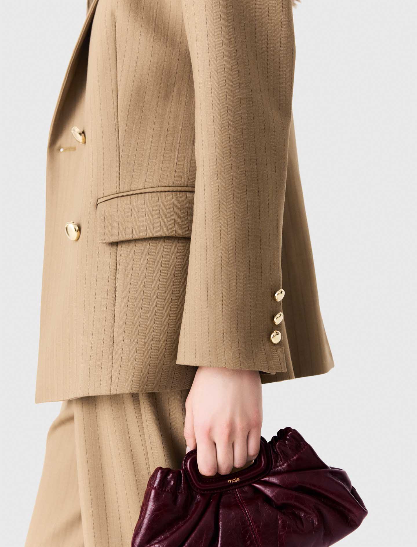 Chaqueta de traje cruzada