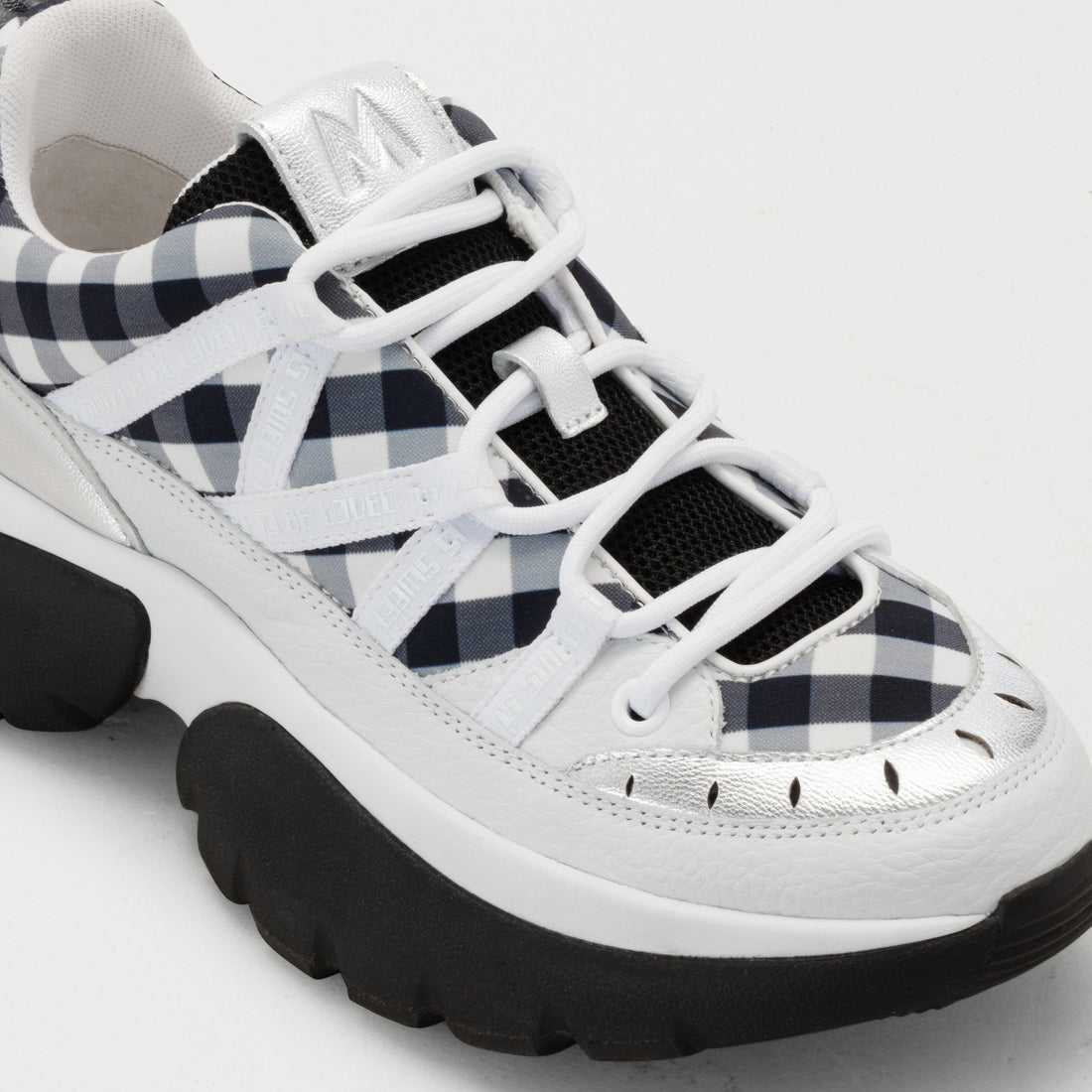 Sneakers con estampado de cuadros