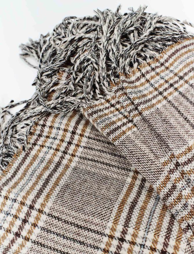 Poncho de fieltro de cuadros