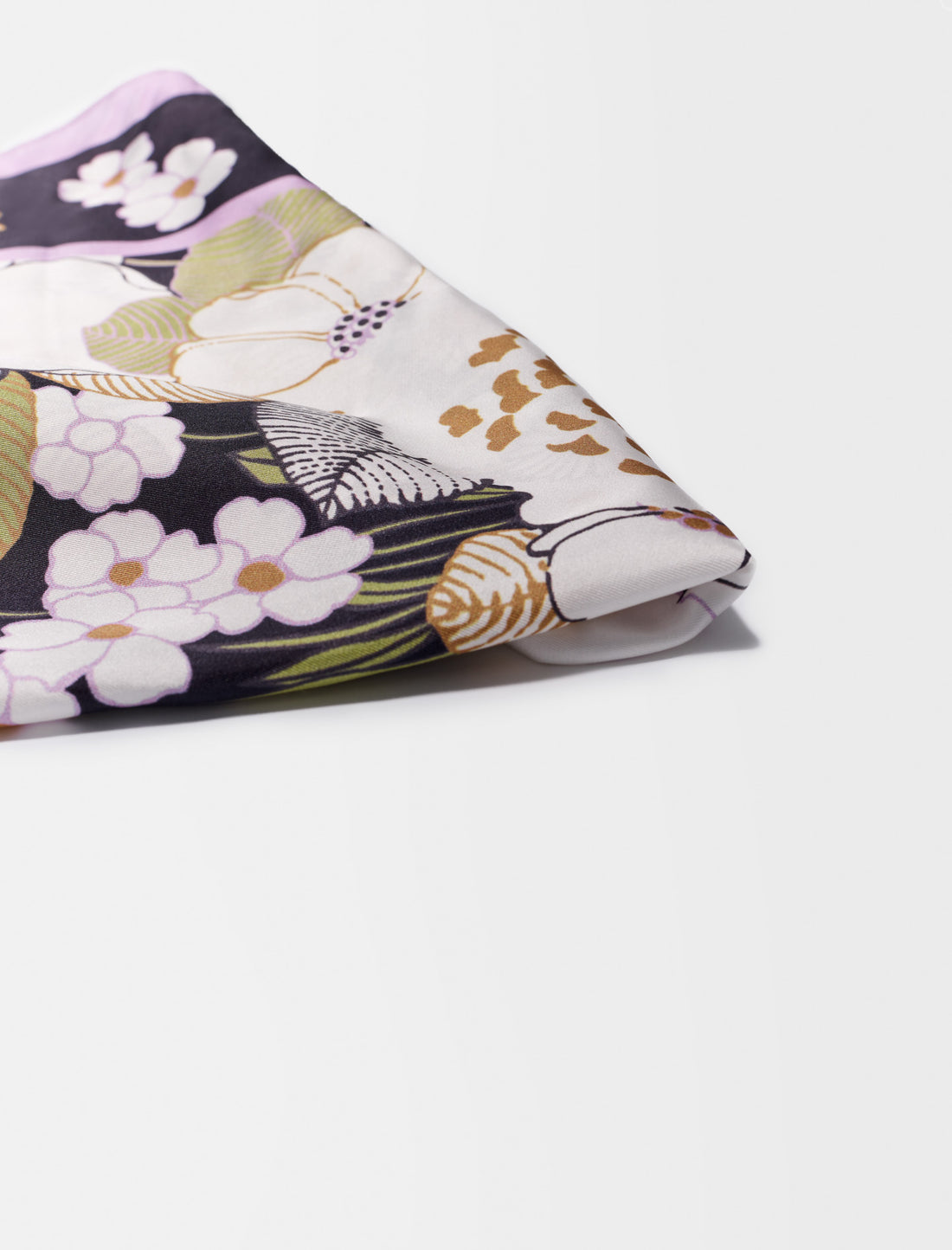 Pañuelo de seda con estampado floral