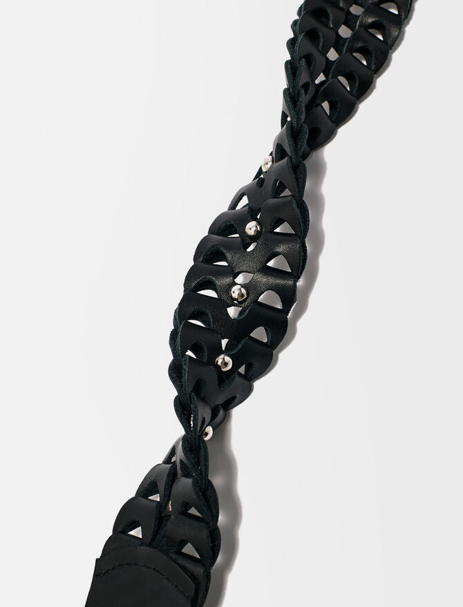 Cinturón de piel negra