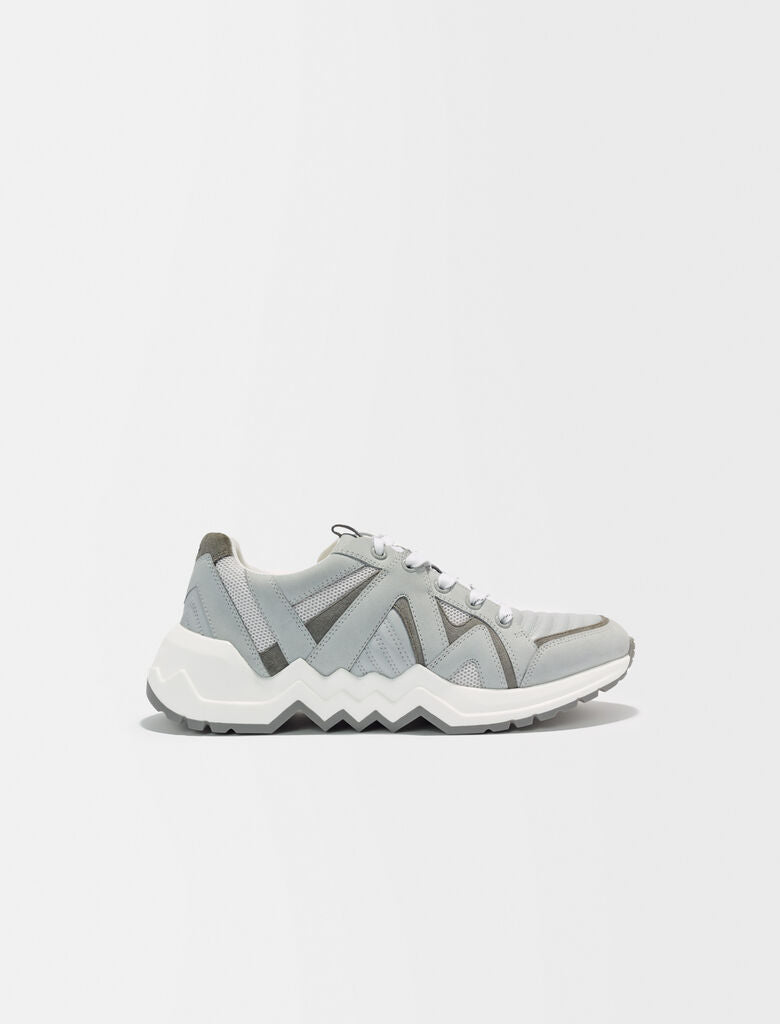 Zapatillas de piel con suela dentada