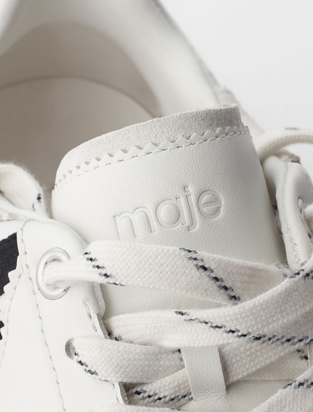 Sneakers de piel dos tonos