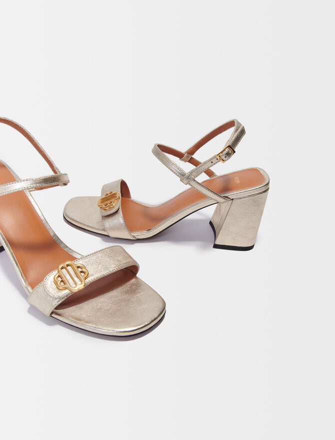 Sandalias con logotipo Clover