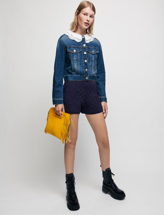 Cazadora vaquera con cuello bordado