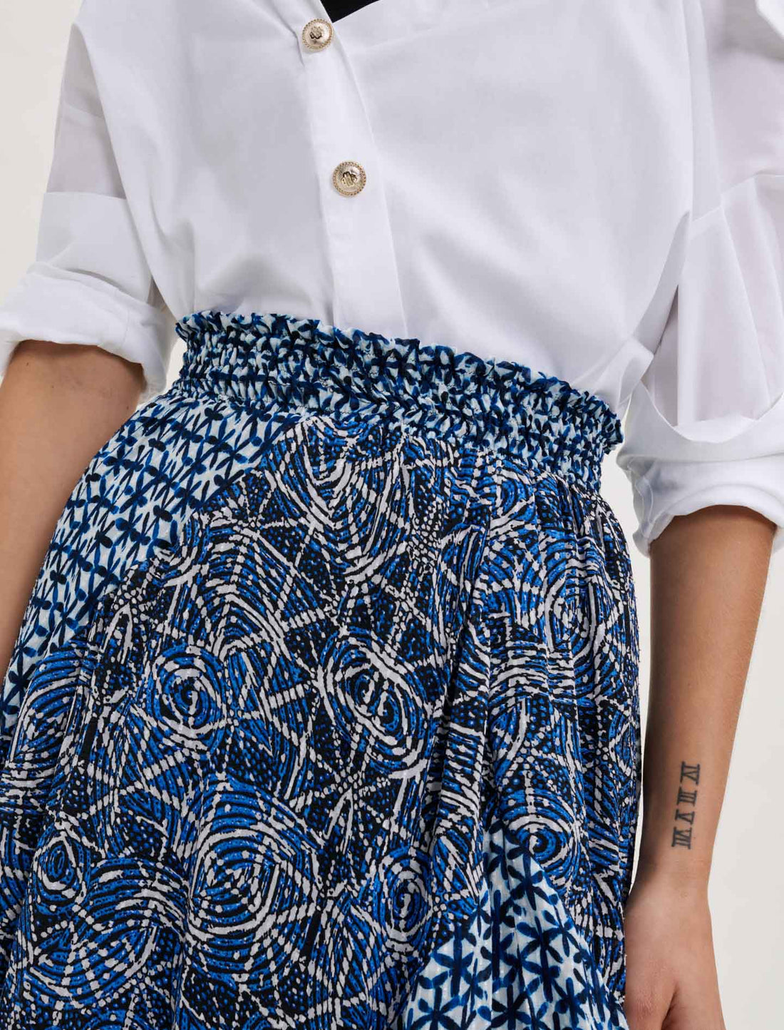 Falda elástica de viscosa estampada