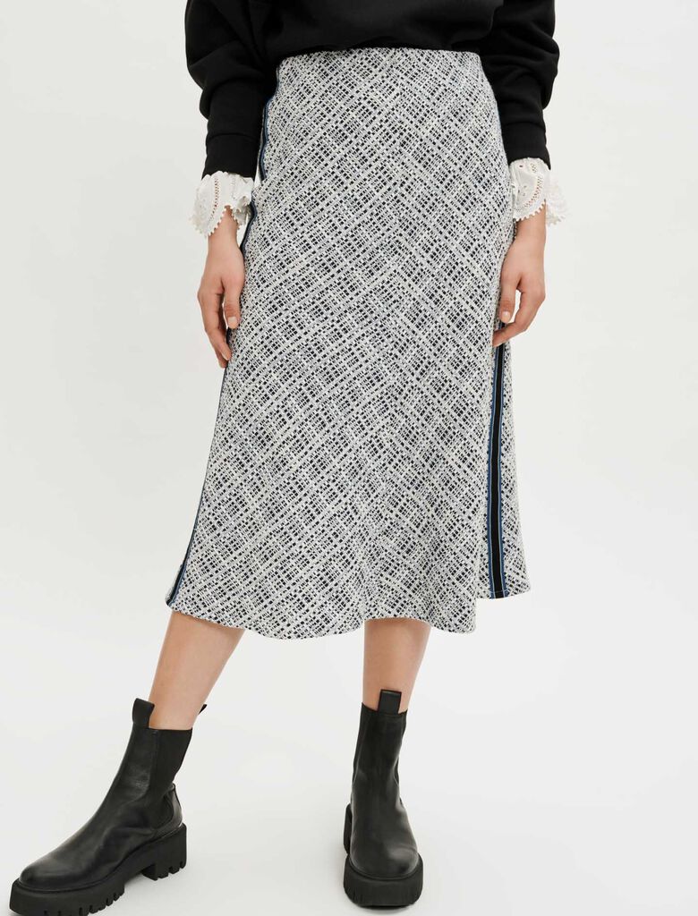 Falda midi de tweed