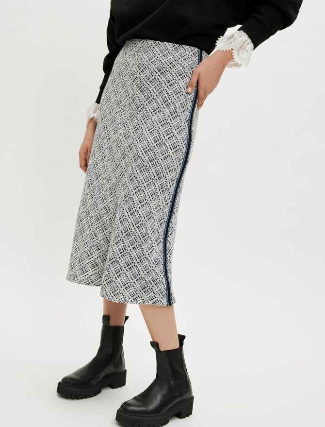 Falda midi de tweed