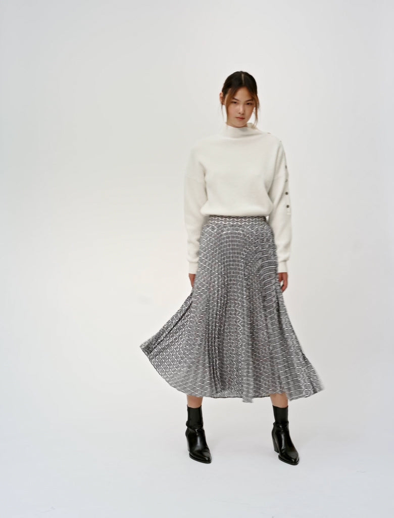 Falda estampada y plisada