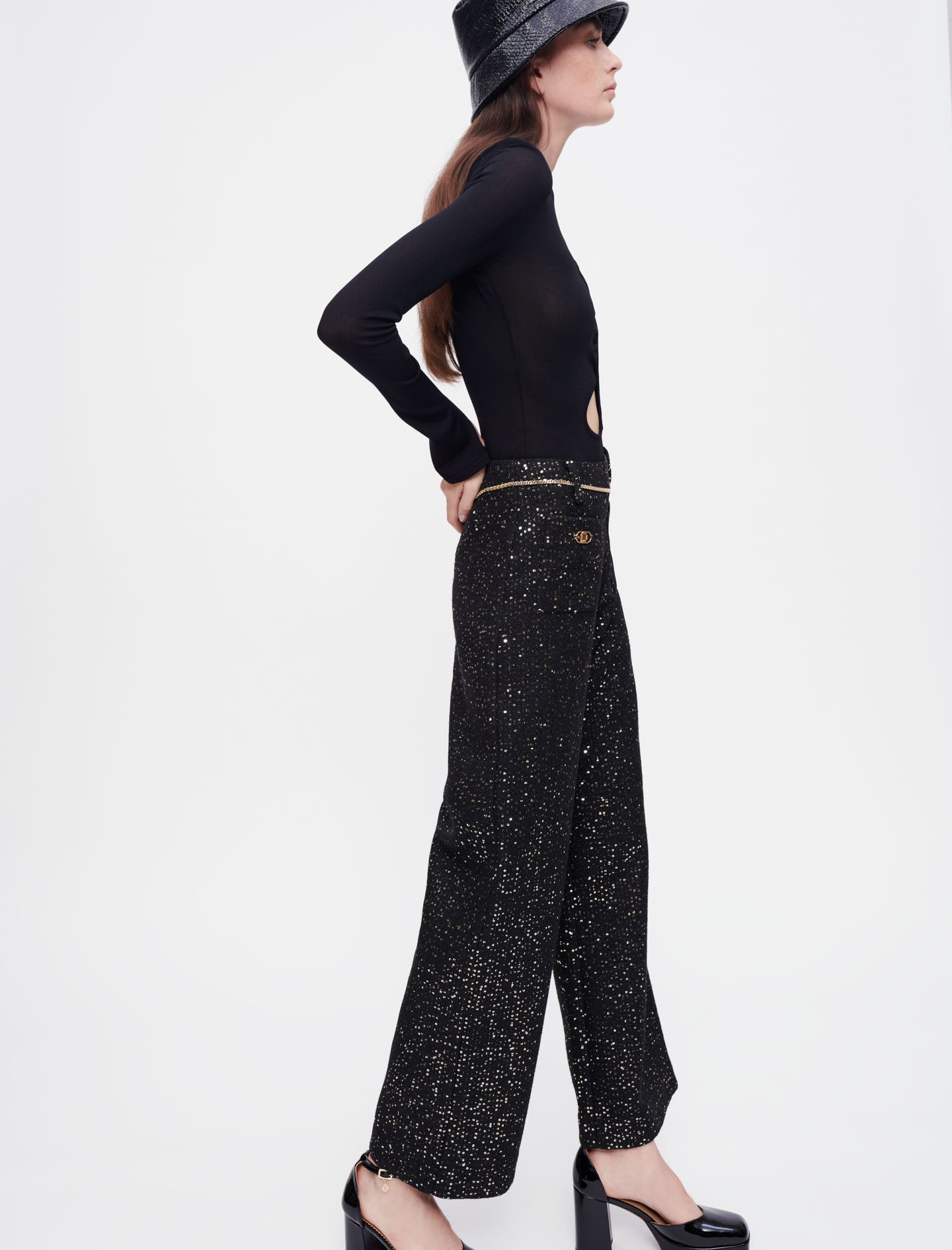 Pantalón negro de tweed con lentejuelas