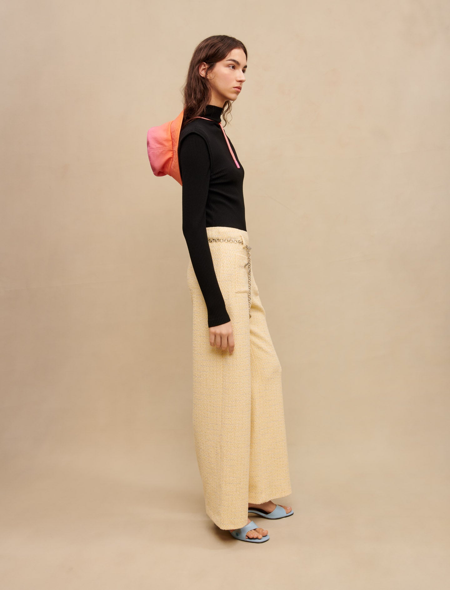 Pantalón de tweed con cinturón