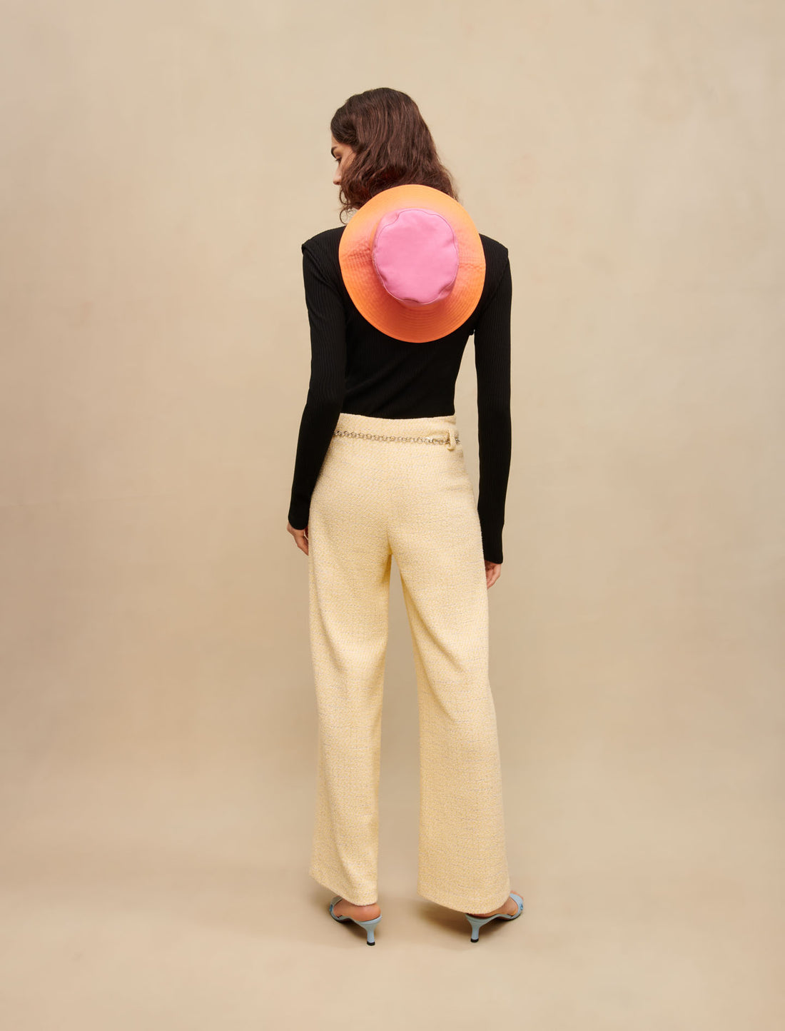 Pantalón de tweed con cinturón