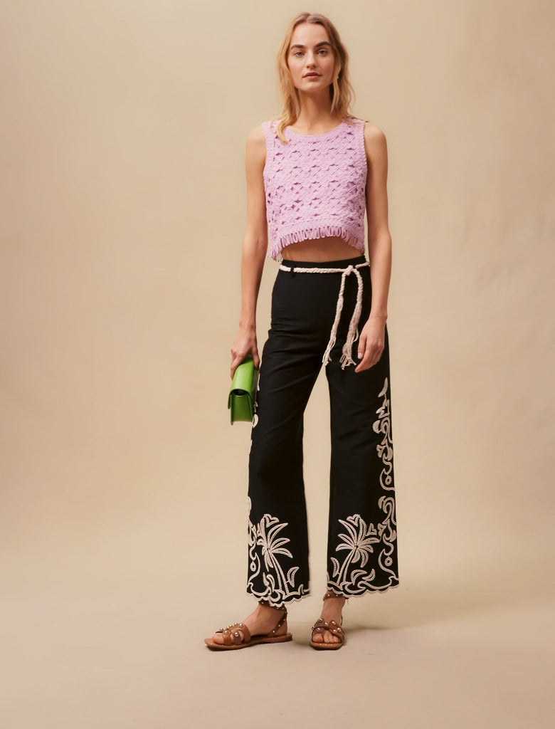 Pantalones bordados