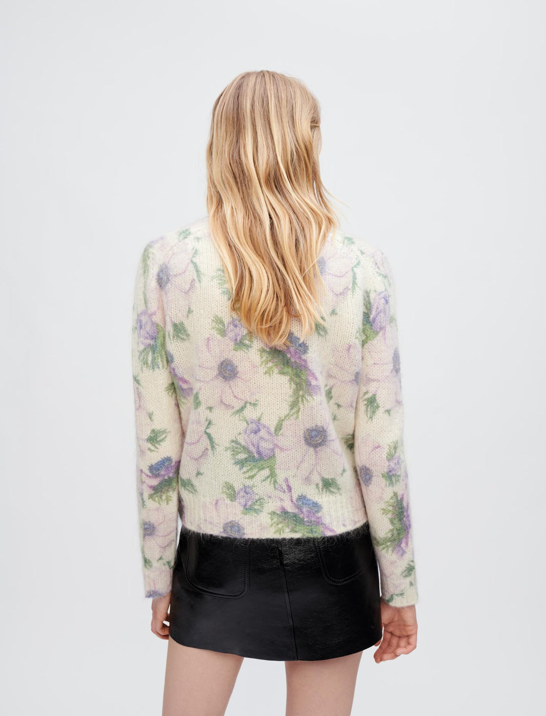 Jersey de jacquard suave de flores