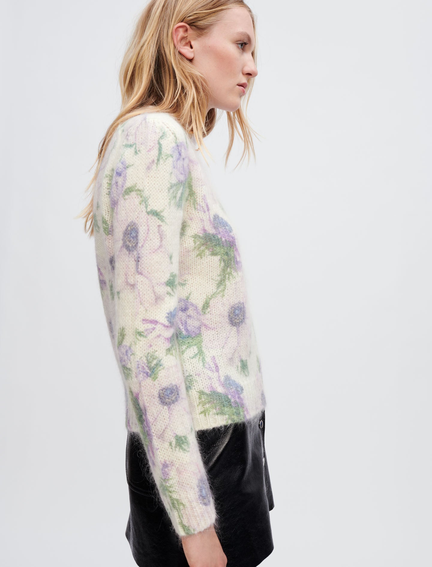 Jersey de jacquard suave de flores