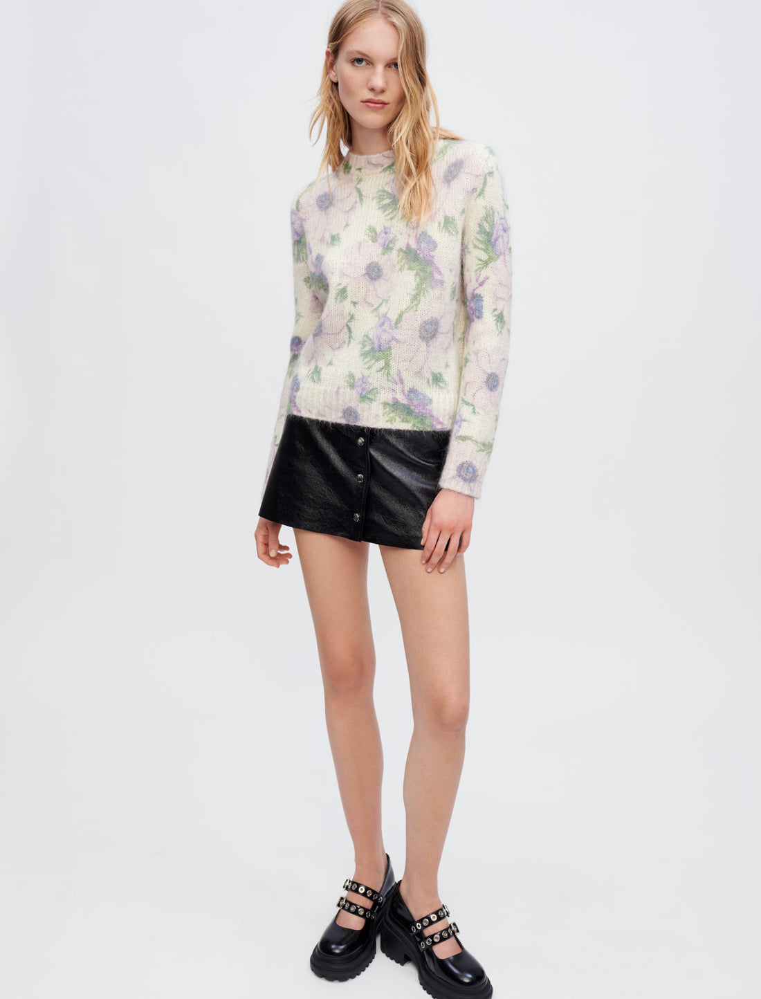 Jersey de jacquard suave de flores