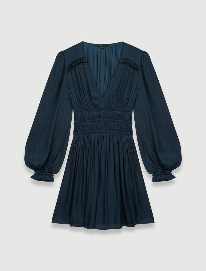 Vestido de raso con volantes
