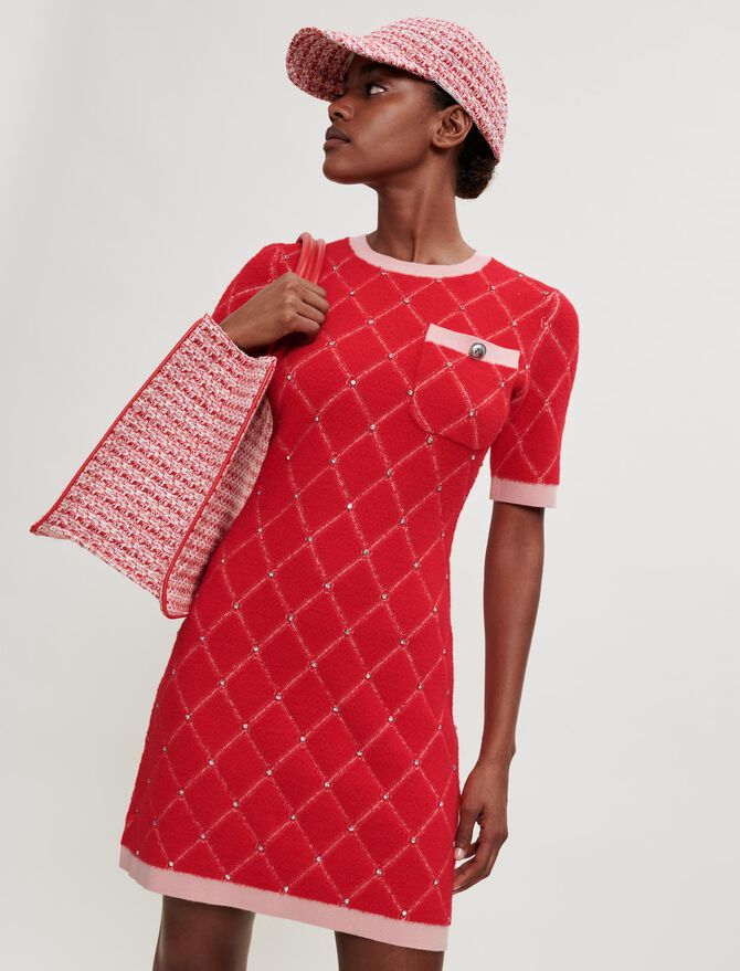 Vestido de rombos de punto y pedrería