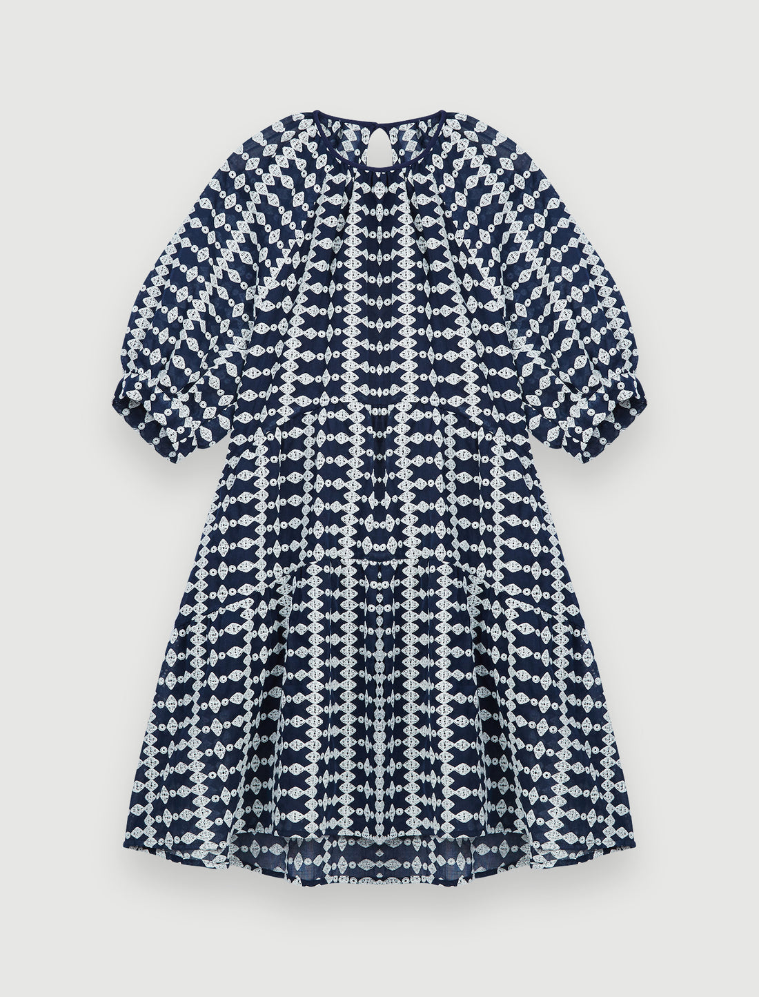 Vestido bordado