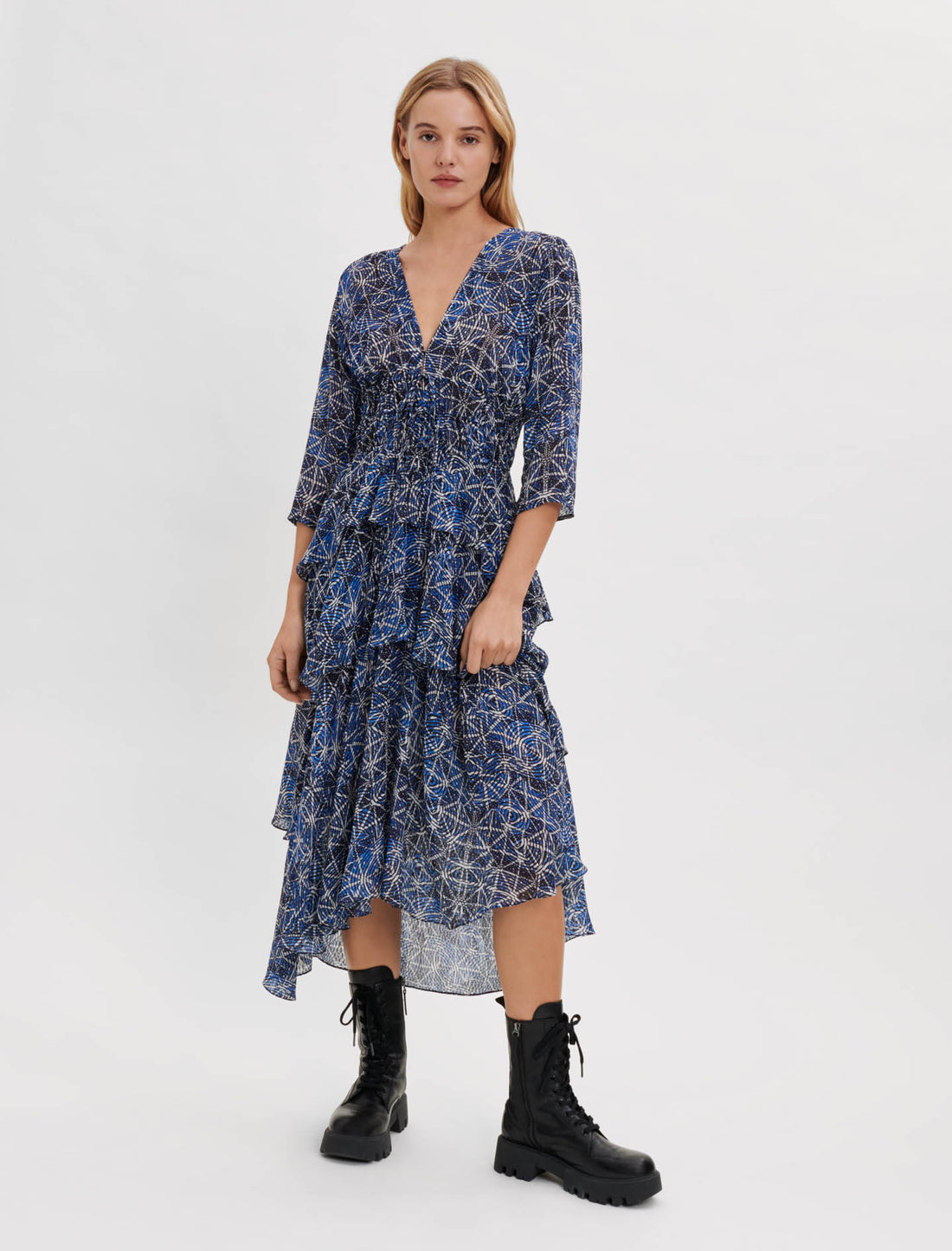 Vestido con volantes de viscosa