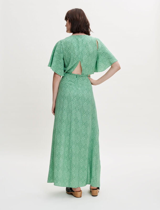 Vestido pañuelo fluido y estampado