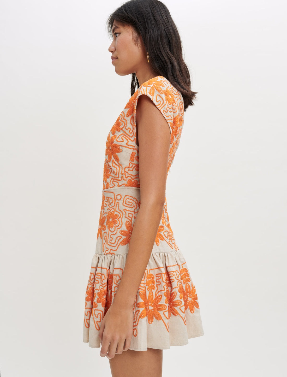 Vestido totalmente bordado