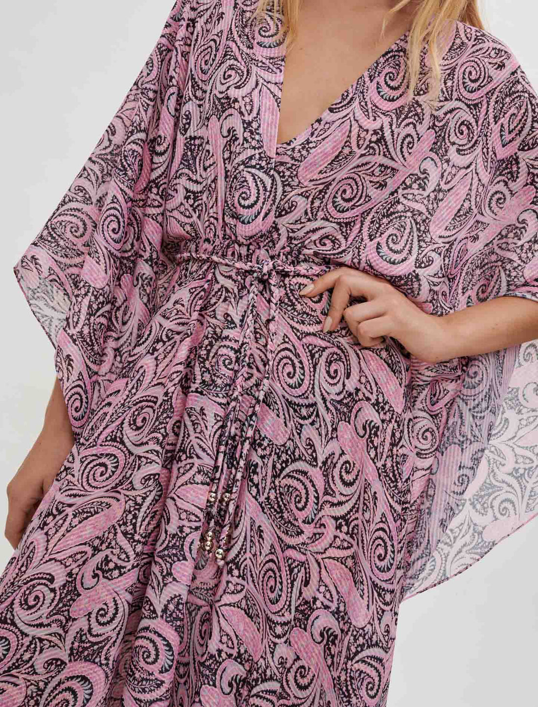 Vestido fluido con estampado Paisley
