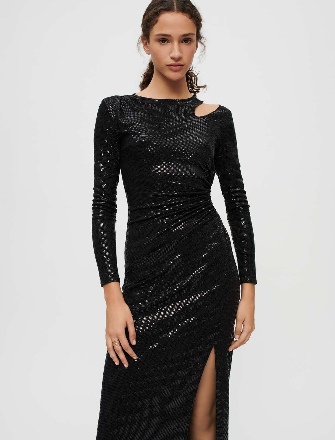 Vestido negro largo con purpurina