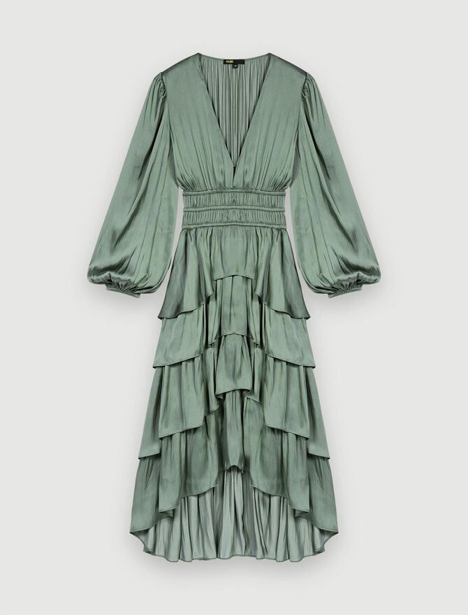 Vestido de raso con volantes