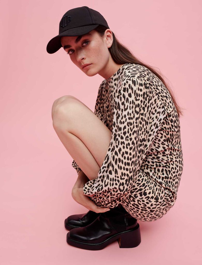 Vestido de viscosa estampado de leopardo