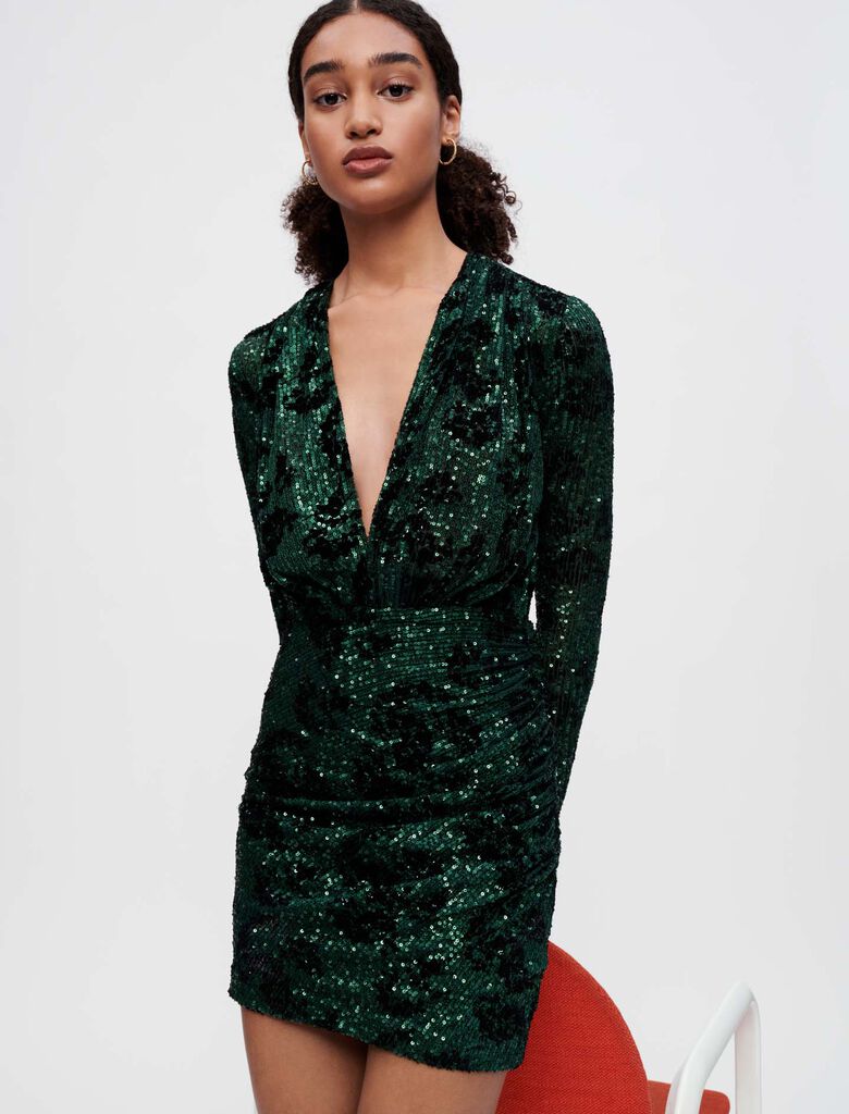 Vestido bordado con lentejuelas