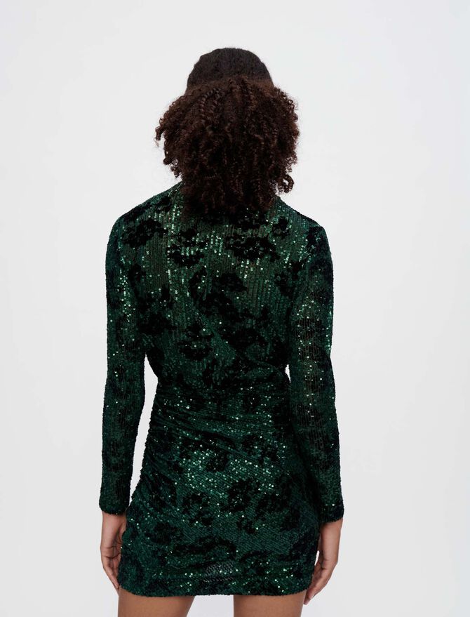 Vestido bordado con lentejuelas