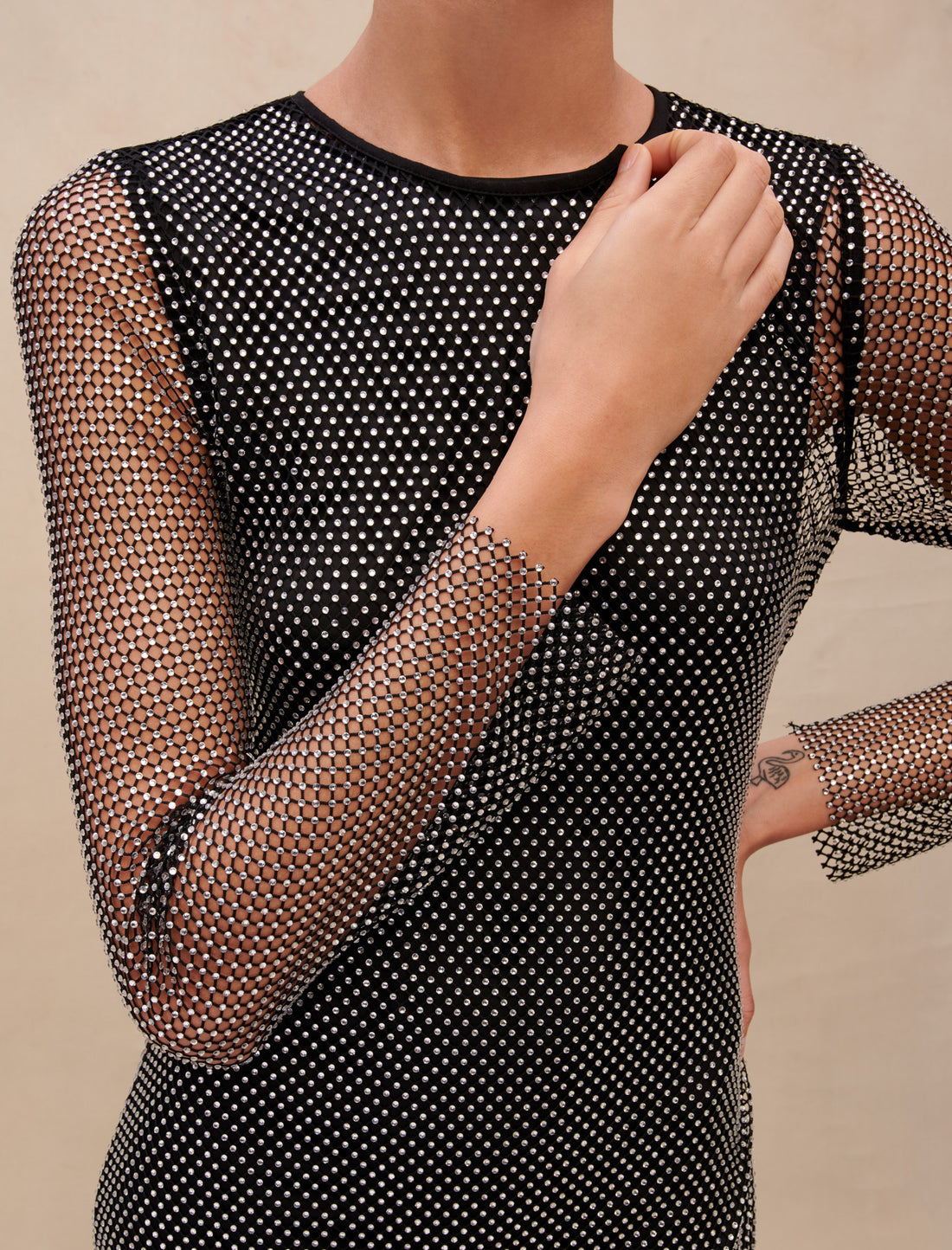 Vestido corto con strass