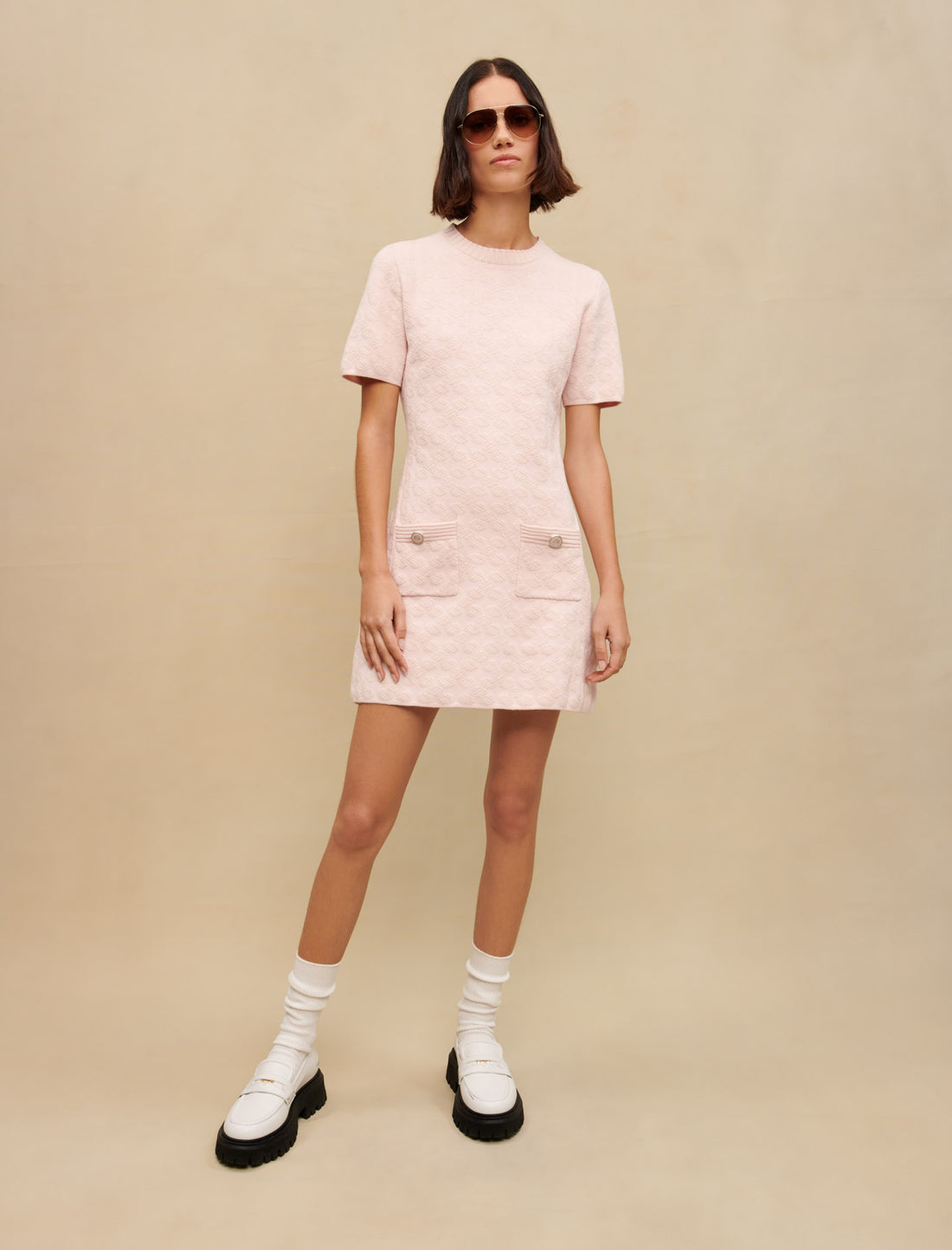 Vestido rosa de punto texturizado