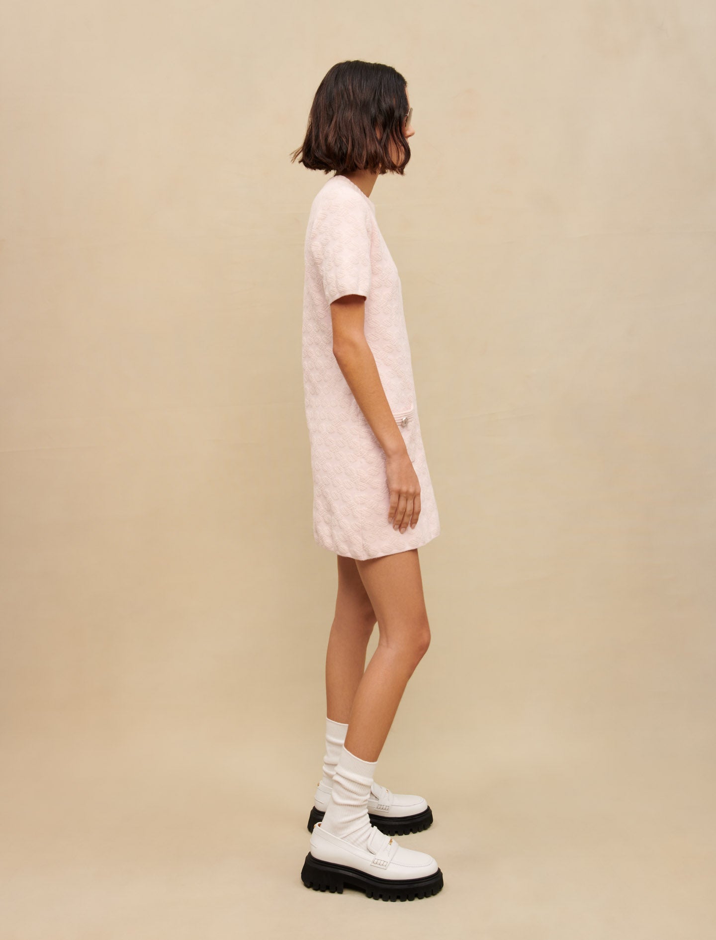 Vestido rosa de punto texturizado