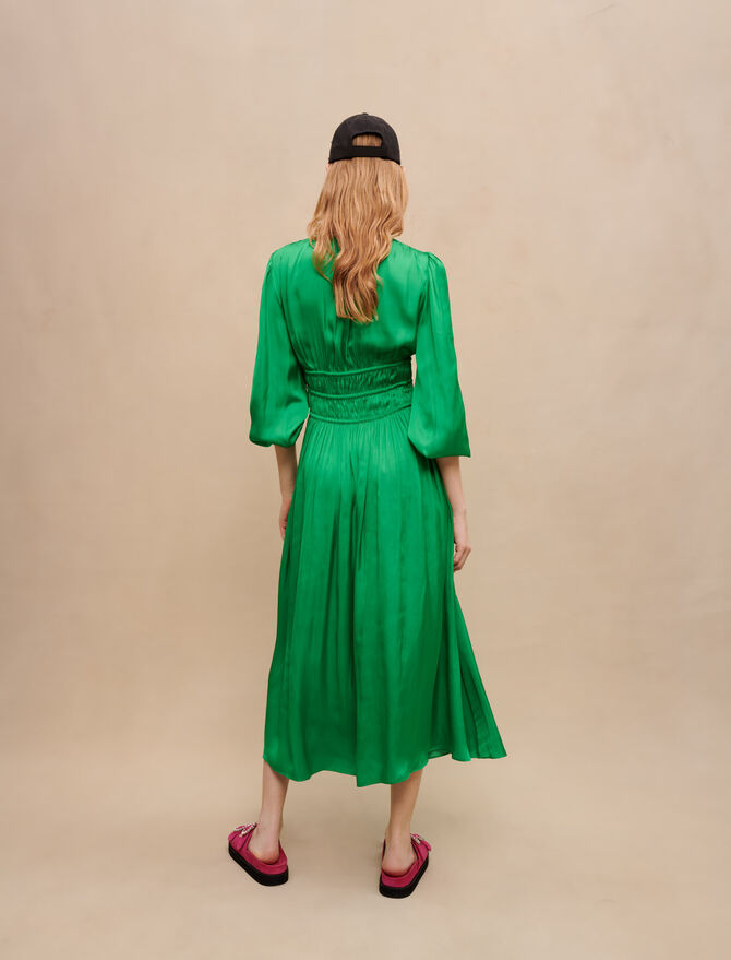 Vestido midi de raso con volantes