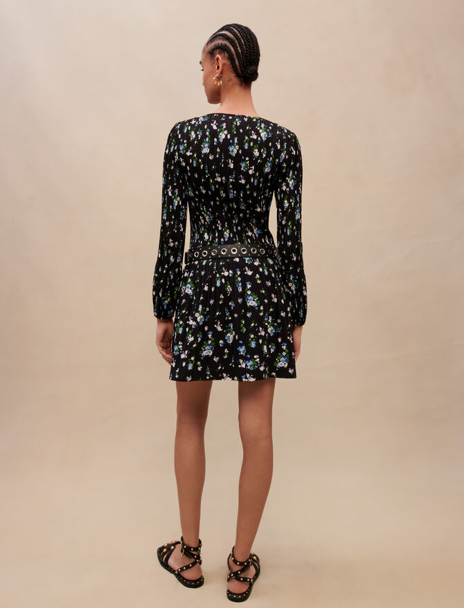 Vestido con estampado de flores