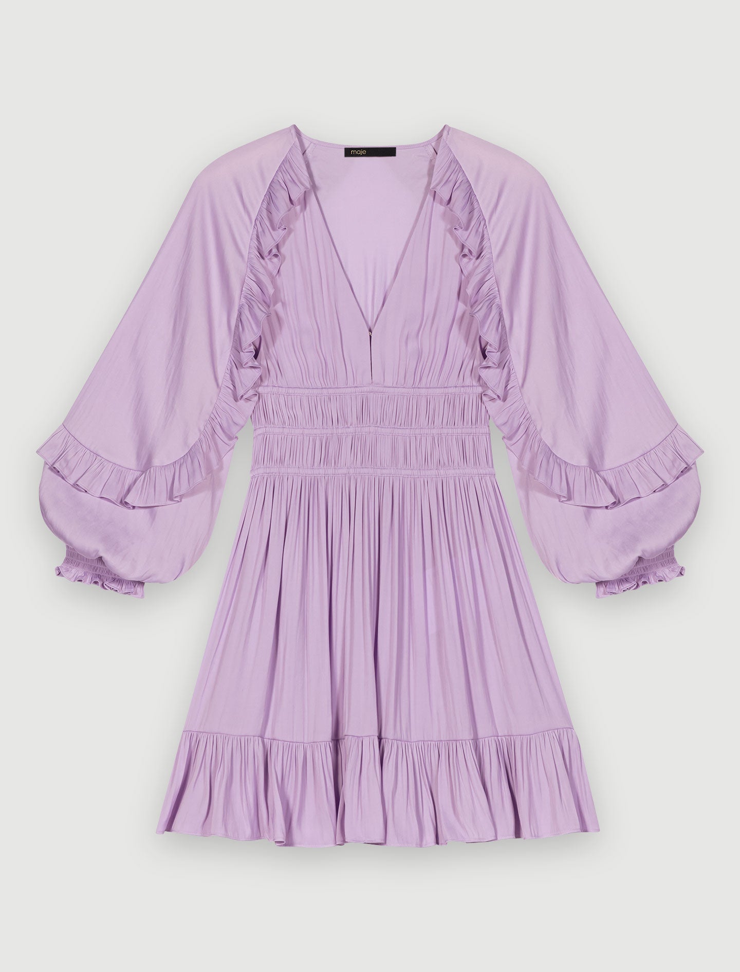 Vestido corto de raso con volantes
