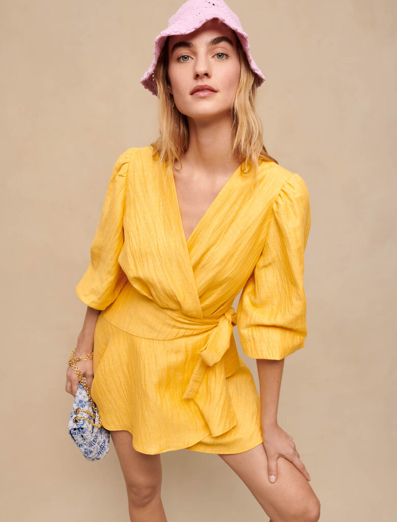 Vestido cruzado para anudar