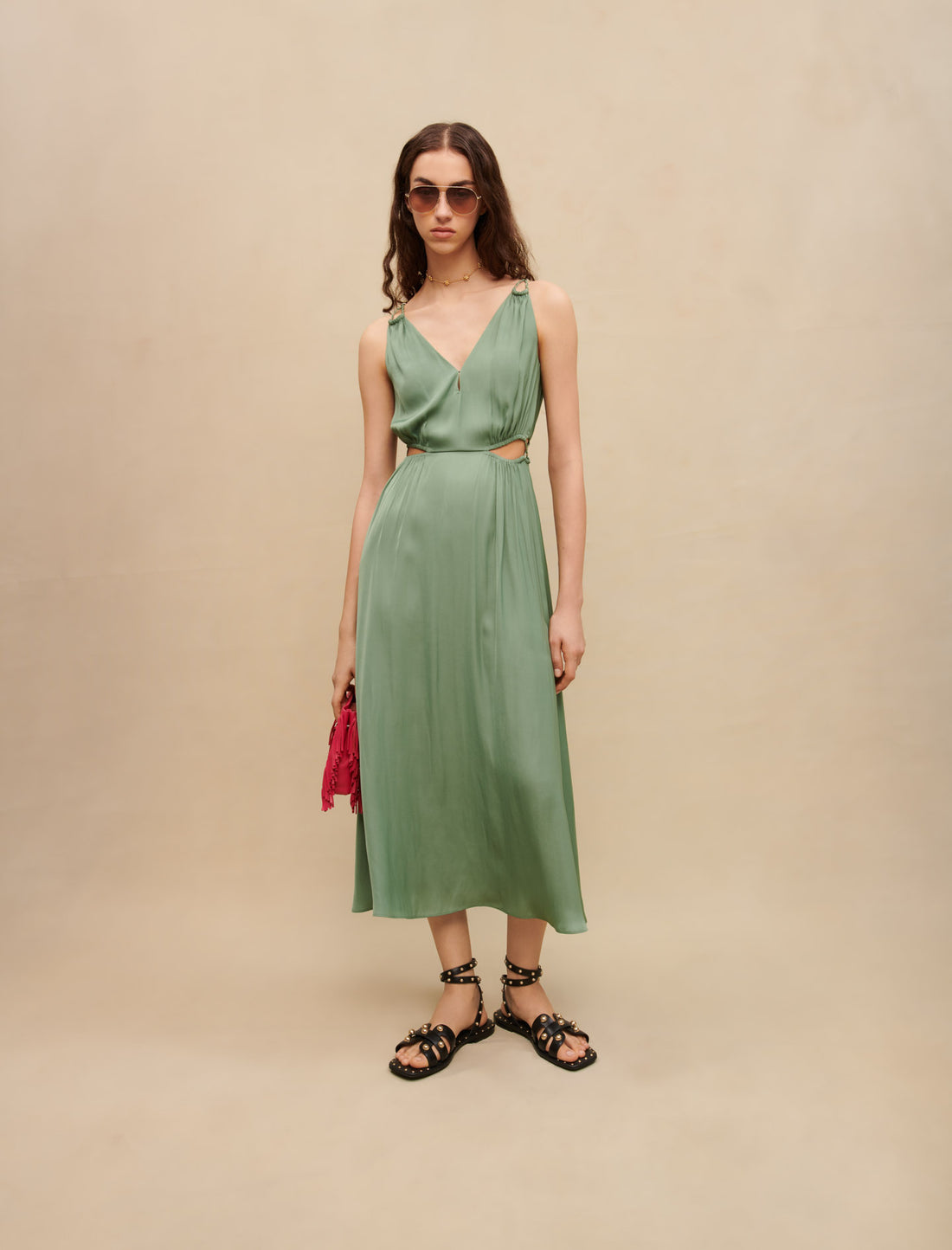 Vestido midi calado