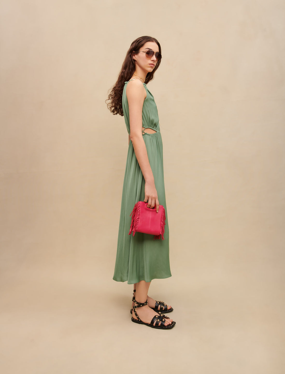 Vestido midi calado